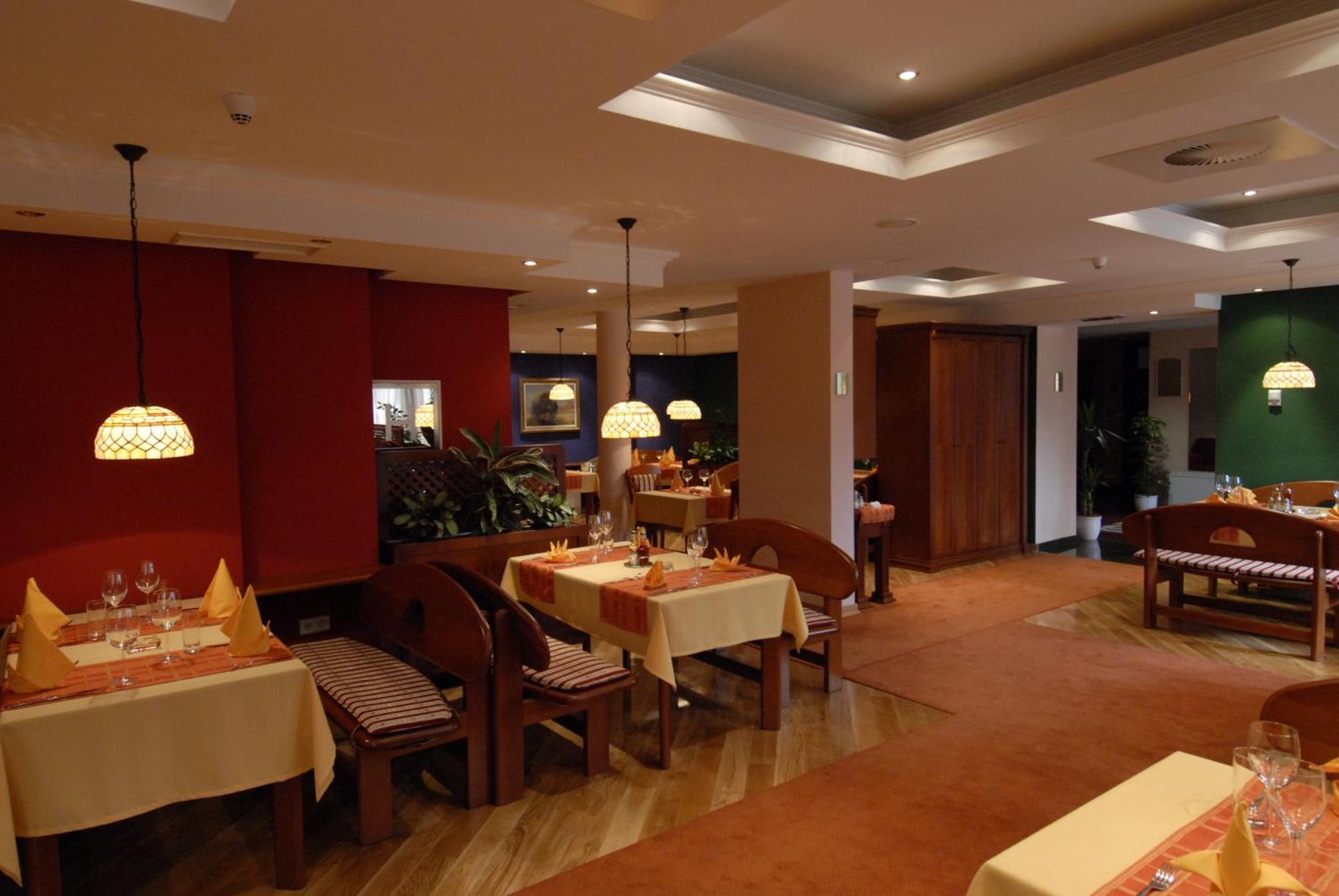 Hotel M3 Donje Mladice Δωμάτιο φωτογραφία
