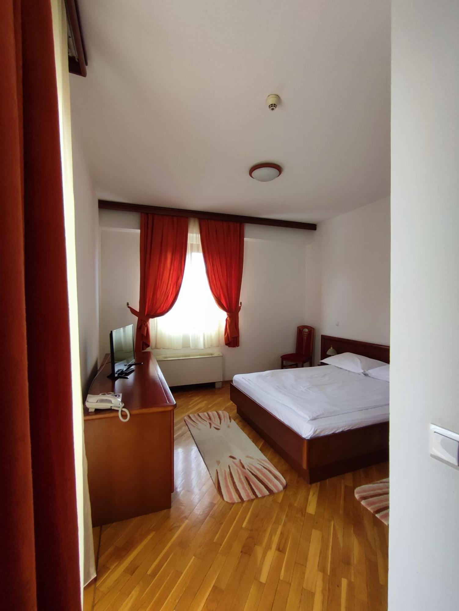 Hotel M3 Donje Mladice Εξωτερικό φωτογραφία