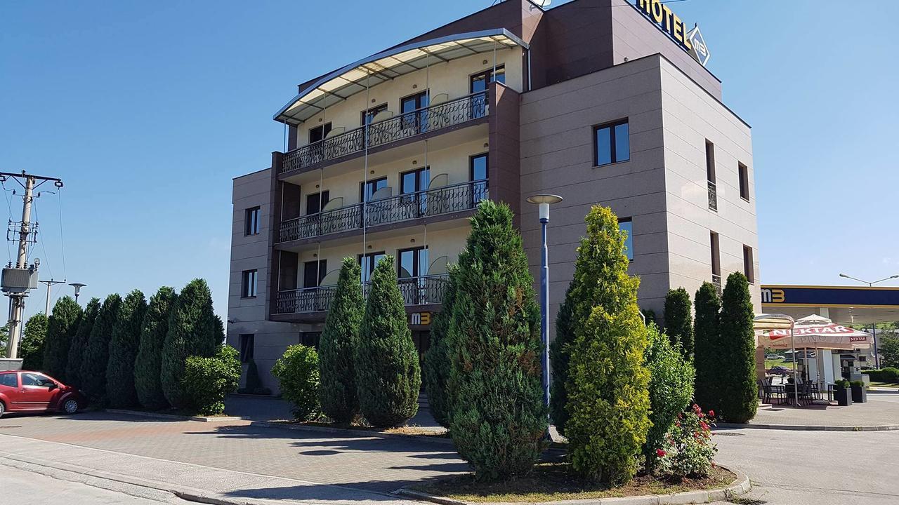 Hotel M3 Donje Mladice Εξωτερικό φωτογραφία